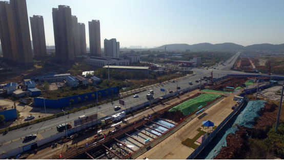 中法武汉生态示范城综合管廊二期首段完工 城市基础设施投资的创新实践